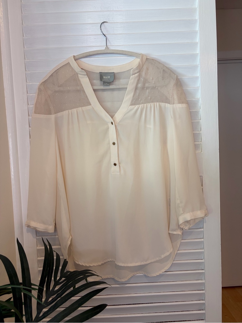 Anthropology Maeve Cream Embellished Sheer Shoulder Blouse with Sparkle Size 6